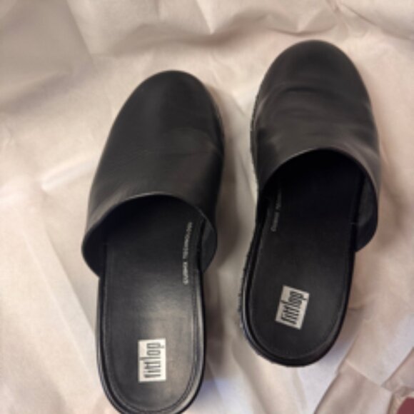 FitFlop Women's Size 9 Black Pilar Studded Platform Mules - Picture 2 of 13